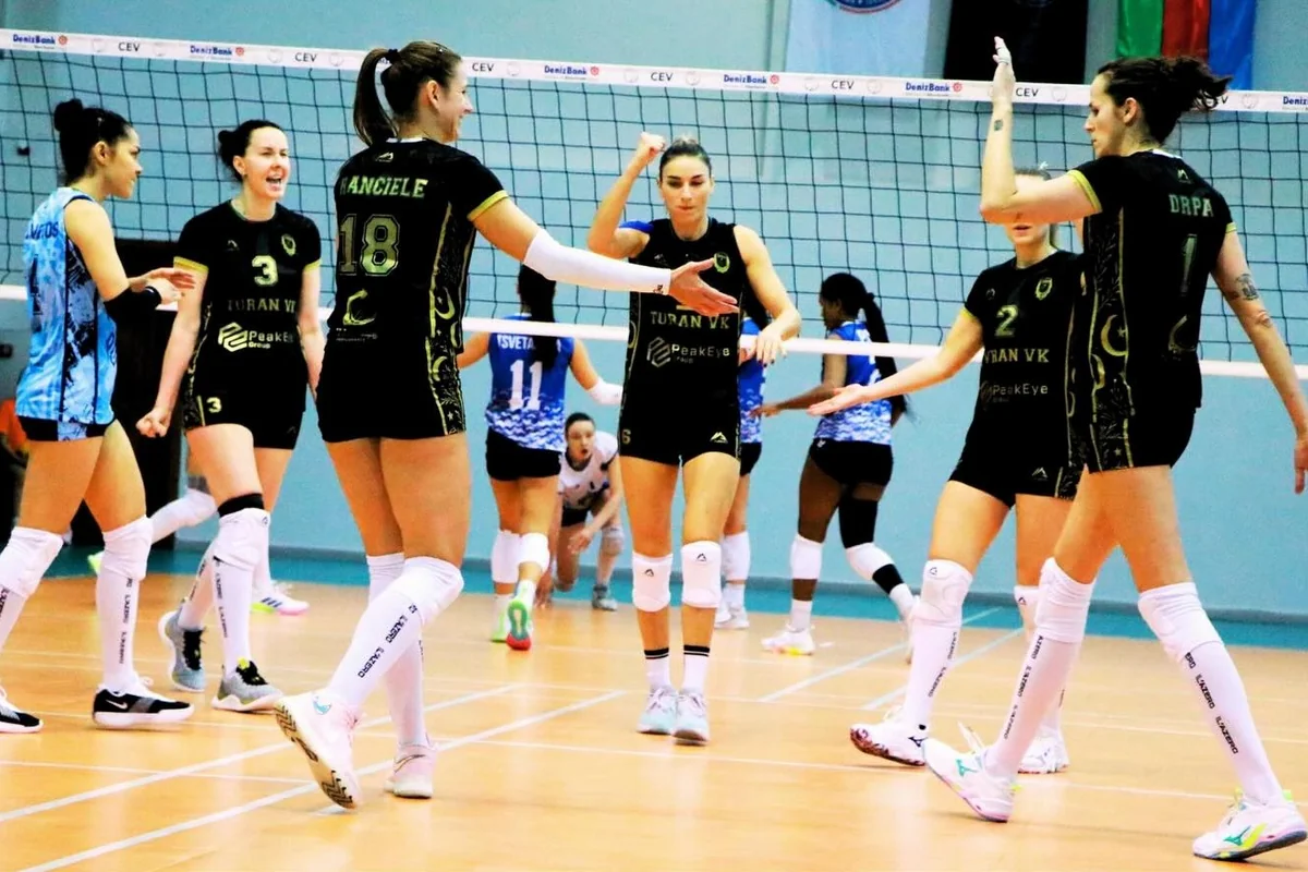 Qadın voleybolçular arasında Azərbaycan Yüksək Liqasında V turun daha iki oyunu arxada qalıb