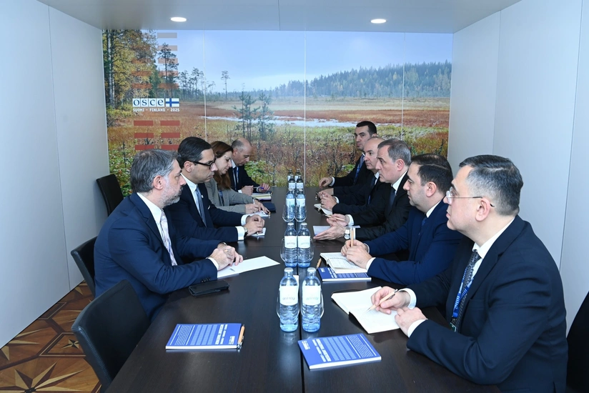 Azərbaycan və Kipr XİN başçıları regional vəziyyəti müzakirə edib