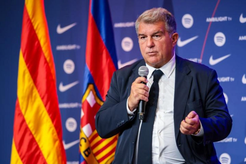 Лапорта не будет переизбираться на пост президента Барселоны