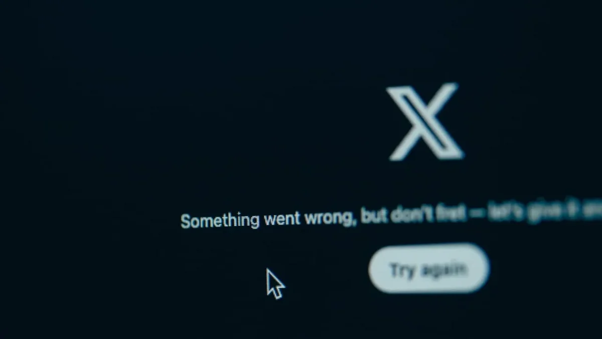 X sosial şəbəkəsi 120 milyon avro cərimələndikdən sonra AK-nın reklam hesabını bloklayıb