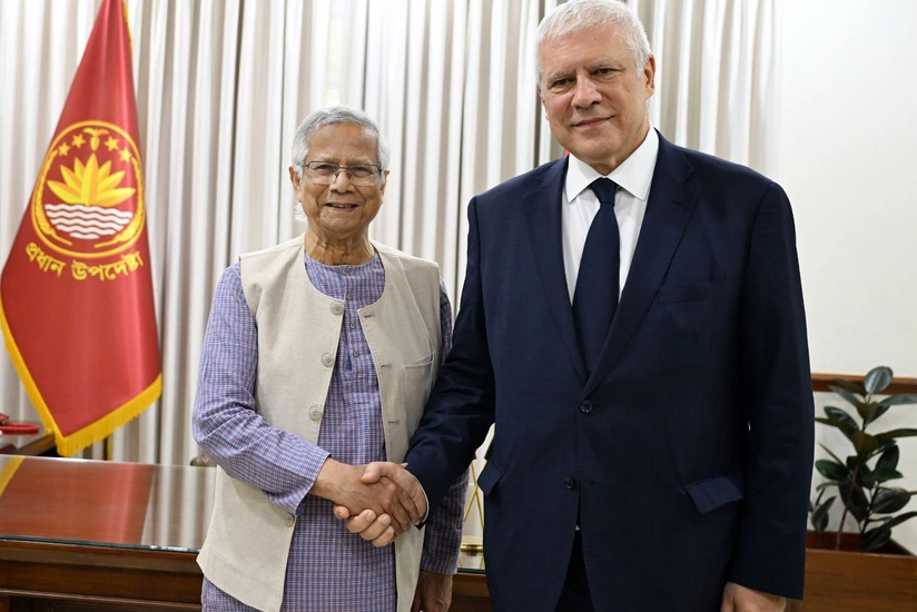 Член правления центра Низами Гянджеви обсудил сотрудничество с главным советником Бангладеш