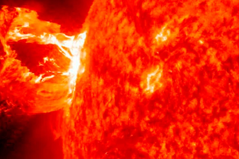 На Солнце произошла мощнейшая вспышка уровня X