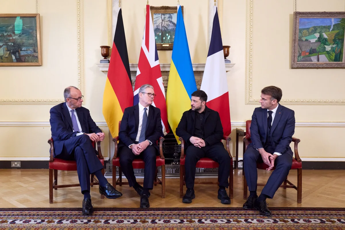 Zelenski və Avropa liderləri Londonda Ukraynanın təhlükəsizlik zəmanətlərini müzakirə ediblər