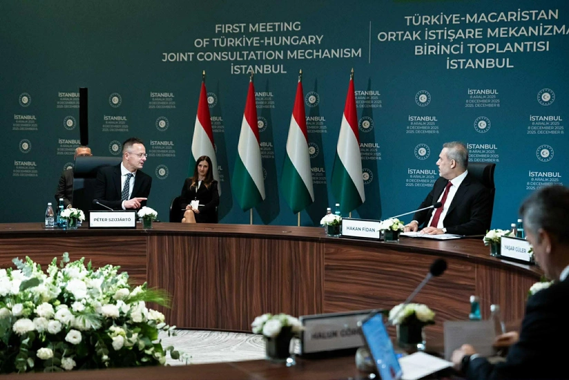 Сийярто: Венгрия и Турция призывают к прекращению войны в Украине путем переговоров