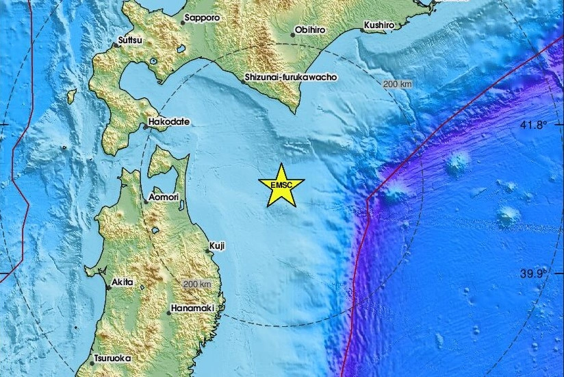Yaponiya sahillərində güclü zəlzələ baş verib