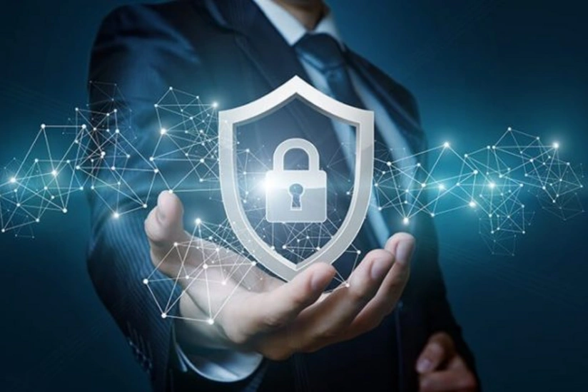 Orxan Məmmədov: Texnologiya təhlükəsizliyi gücləndirdiyi qədər yeni risklər də yaradır