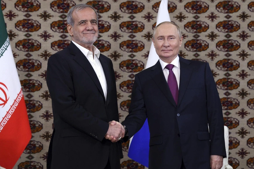 Путин и Пезешкиан проведут встречу в Туркменистане