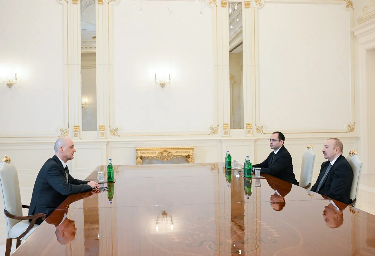 President Ilham Aliyev receives President of John Deere for CIS and Central Asia