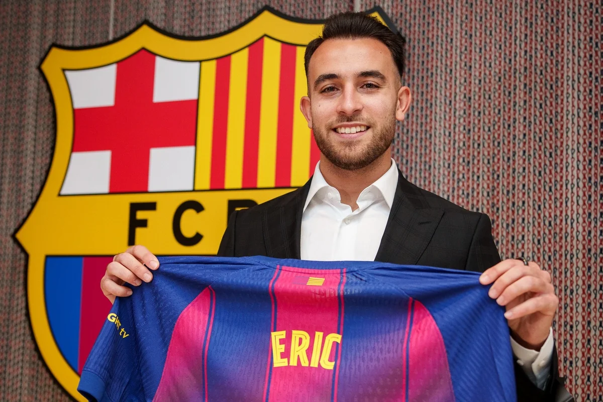 Barselona futbolçusu ilə müqavilənin müddətini uzadıb