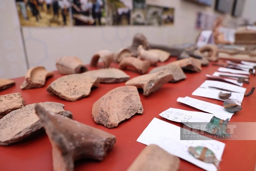 Bu il ölkədə aşkarlanmış artefaktlar AMEA-da nümayiş olunub