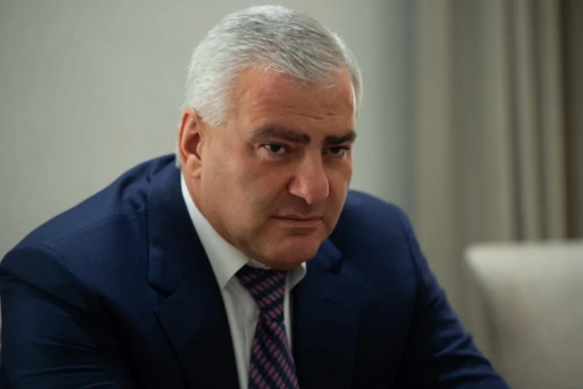 Апелляционный суд отклонил жалобу на продление ареста Карапетяна