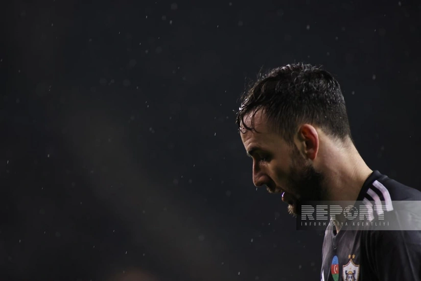 Фоторепортаж с матча Карабах - Аякс