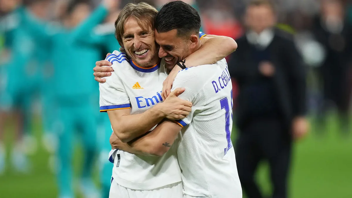 Luka Modriç Realın futbolçusuna Milana keçməyi tövsiyə edib