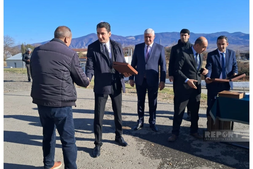 Növbəti köç karvanı Ballıca və Badara kəndlərinə çatıb, açarlar təqdim edilib - YENİLƏNİB