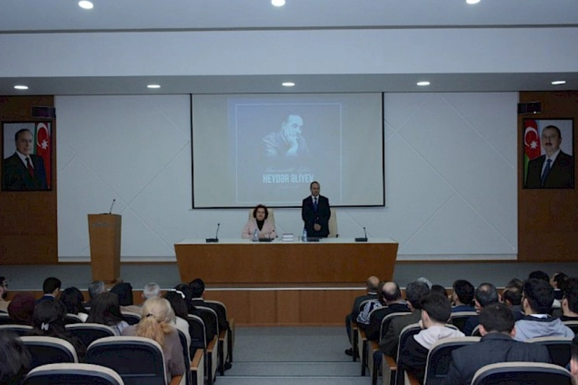 İlahiyyat İnstitutunda Ümummilli Lider Heydər Əliyevin Anım Günü ilə bağlı tədbir keçirilib