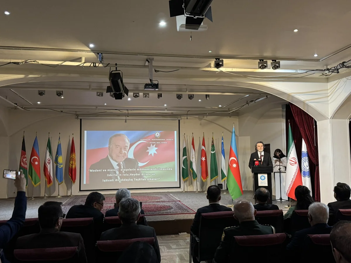 Azerbaijani Embassy in Iran holds event honoring Heydar Aliyev's legacy
