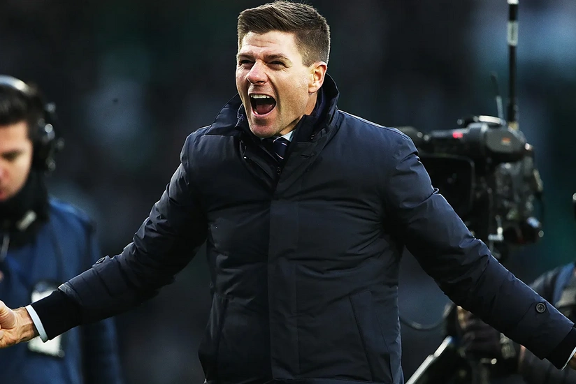 Liverpul Cerrardın müvəqqəti baş məşqçi təyin olunması variantını müzakirə edir