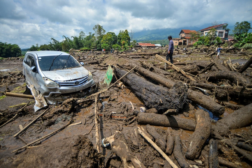 Indonesia flood death toll exceeds 1,000 as rescue, recovery efforts continue