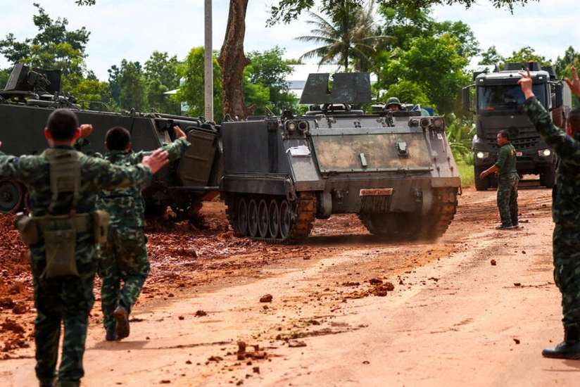 KİV: Tailandla münaqişədə 12 kambocalı ölüb