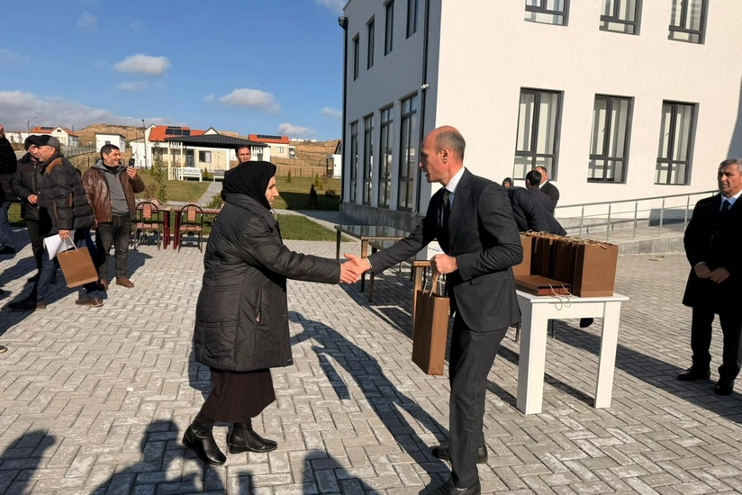 22 more families resettled in Horovlu village of Jabrayil district receive house keys - UPDATED
