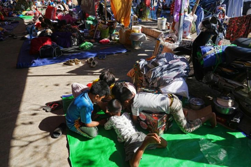 Kambocada 130 minə yaxın uşaq evlərini tərk edib