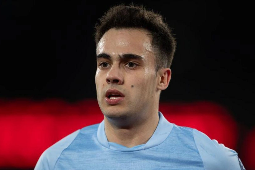 İspaniya millisinin sabiq futbolçusu Lionel Messinin komanda yoldaşı olub