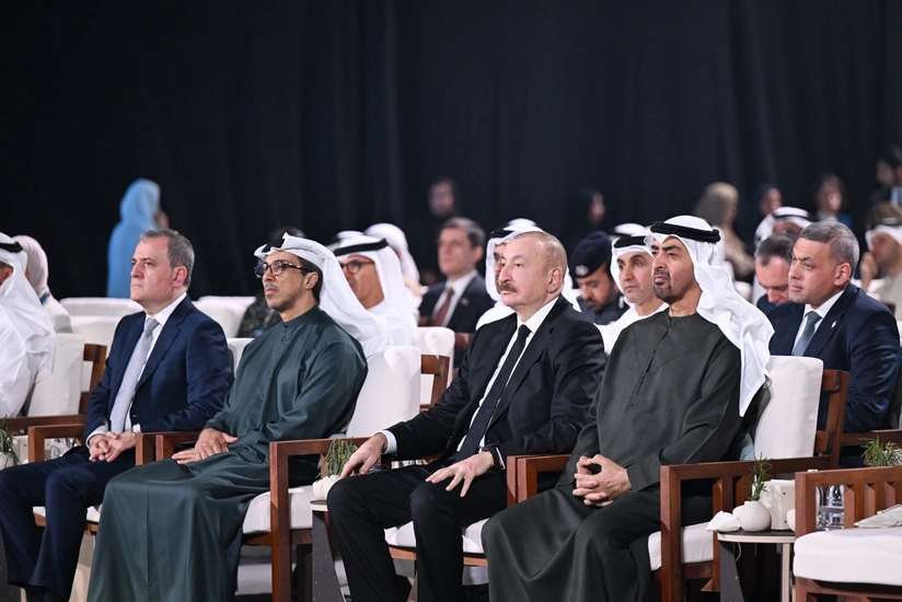 İlham Əliyev Əbu-Dabidə bir sıra tədbirlərdə iştirak edib