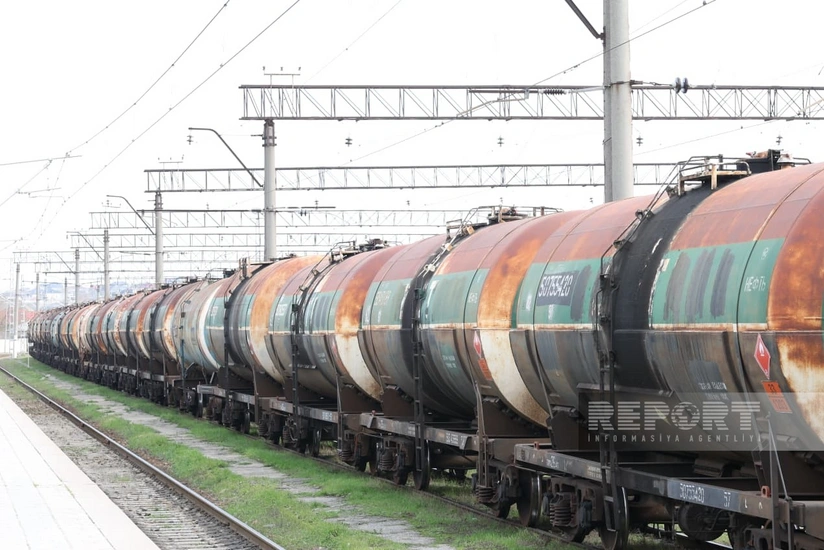 First batch of Azerbaijan's petroleum products shipped to Armenia
