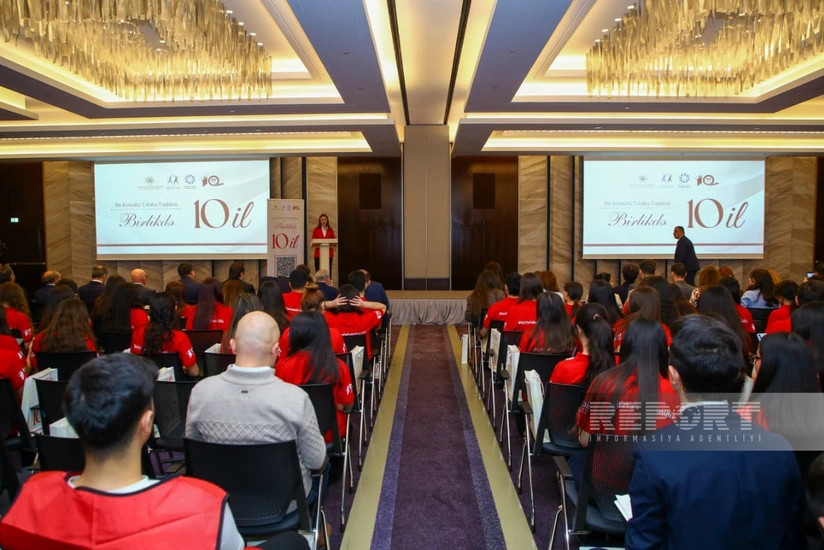 Bir Könüllü Tələbələrin Əməkdaşlığı İctimai Birliyinin 10 illiyi qeyd olunub