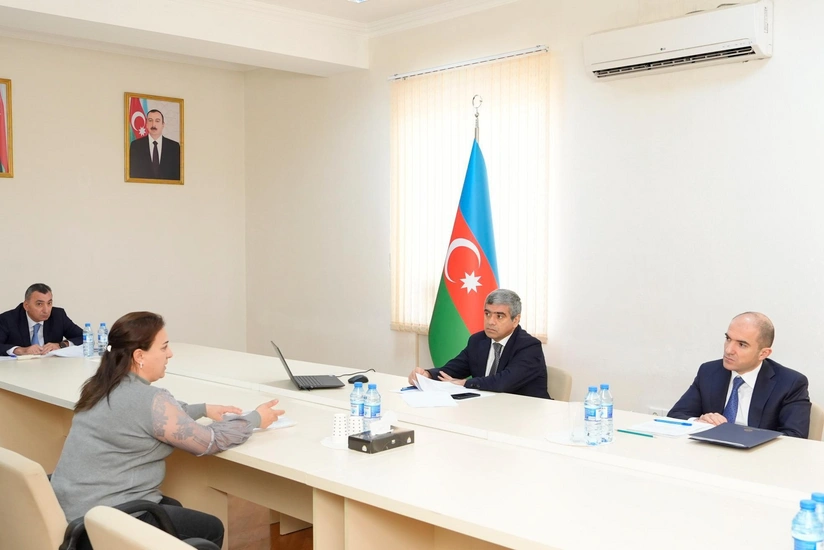 Anar Əliyev Kürdəmirdə vətəndaşları qəbul edib