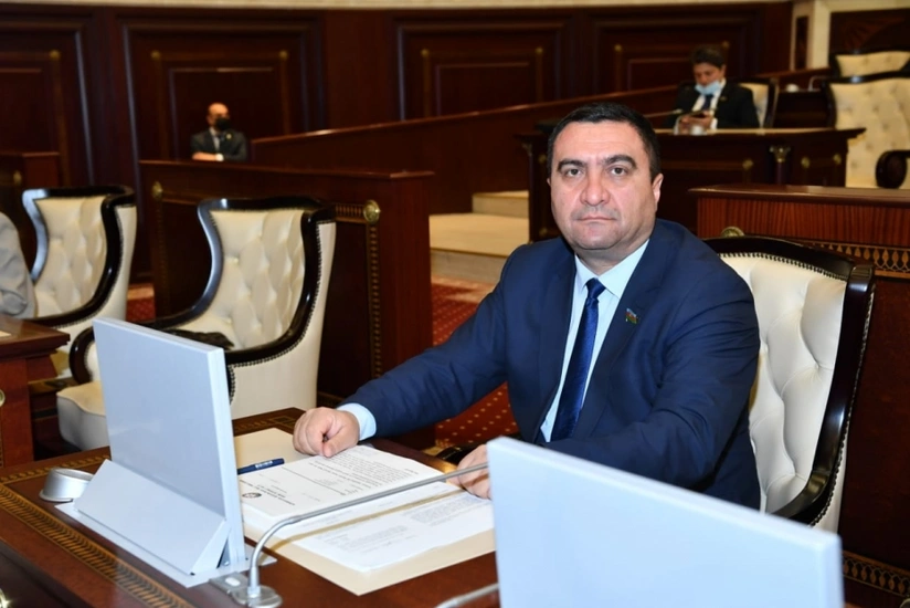 Deputat: Özəl sektorda aqrar mütəxəssislərə 5 000 manat maaş təklif edilir