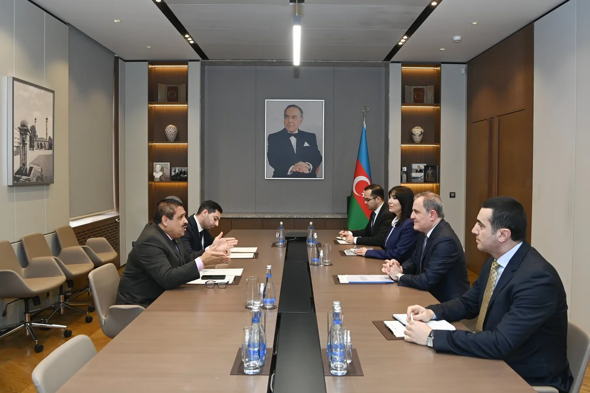 Дипмиссия посла Колумбии в Азербайджане завершилась