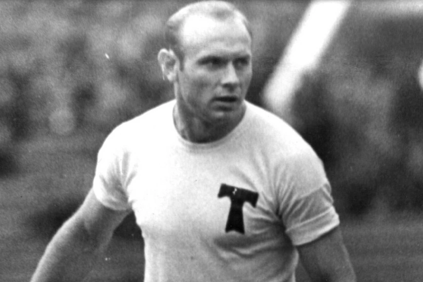 Olimpiya çempionunun həbsxanadan yazdığı məktub satışa çıxarılıb