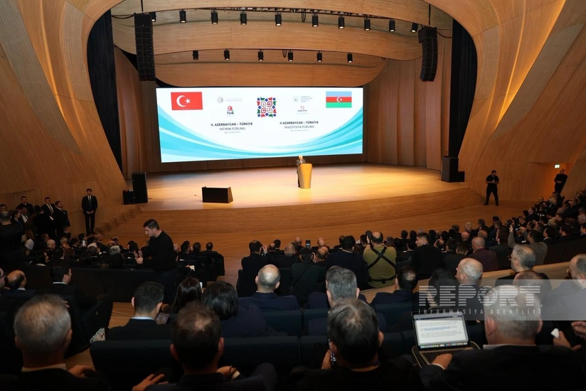 В Баку стартовал II Азербайджано-турецкий инвестиционный форум