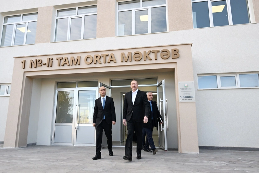 Здание полной средней школы №1 в поселке Кяркиджахан сдано в пользование после капремонта