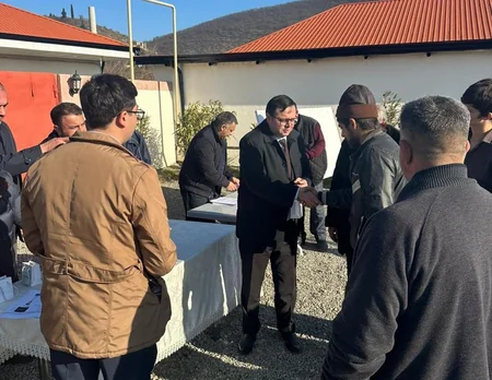 Növbəti köç karvanı Horovlu və Sos kəndinə çatıb, açarlar təqdim olunub - YENİLƏNİB-3