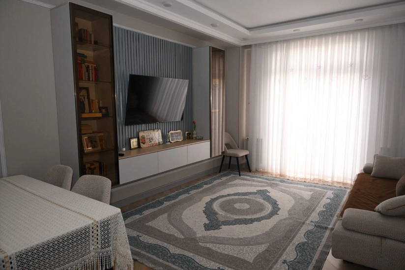 Media nümayəndələri dövlət xətti ilə kirayəyə verilən yeni mənzillərlə tanış olub