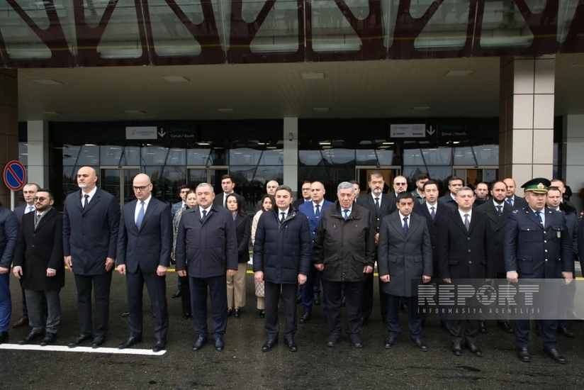 Bakı aeroportunda təyyarə qəzasında həlak olmuş şəxslərin xatirəsi yad edilib
