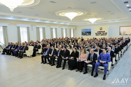 Saleh Məmmədov: Bu il 111 km respublika əhəmiyyətli yol yenidən qurulub