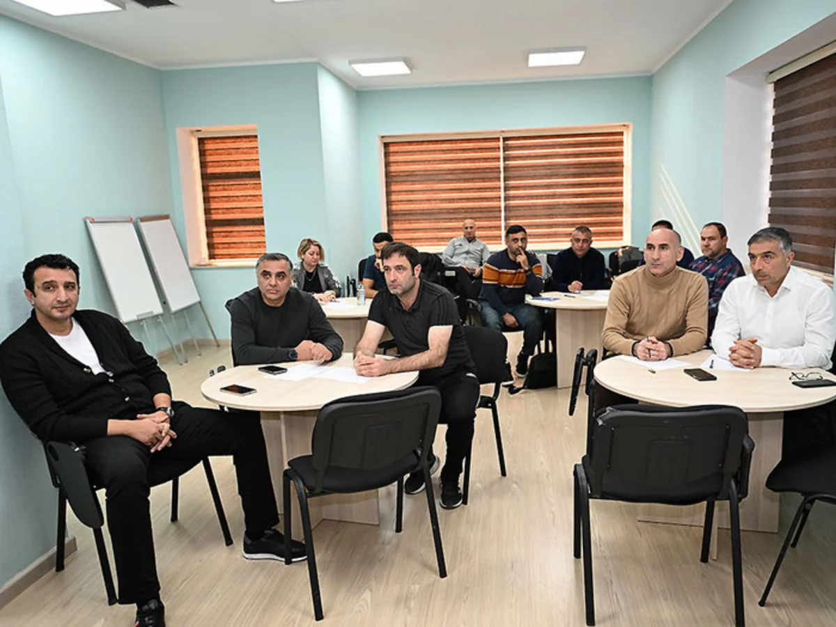 AFFA-nın təşkilatçılığı ilə məşqçi kurslarının təlimatçıları üçün kurs keçirilib