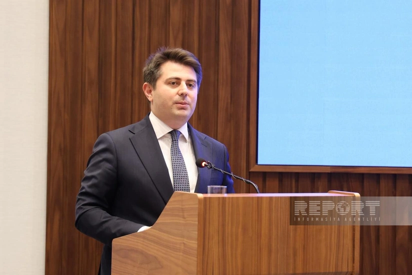 Nazirlik rəsmisi: Bakalavr səviyyəsində tədris proqramları yenilənəcək