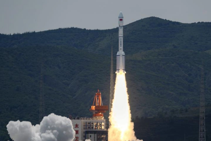 Китай запустил группу спутников связи SatNet