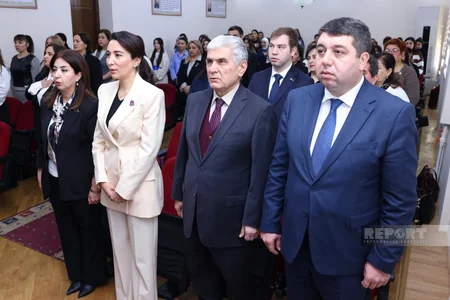 Ombudsman ADPU kollecinin tələbələrilə görüşüb, insan hüquqları ilə bağlı seminar keçirməyi təklif edib