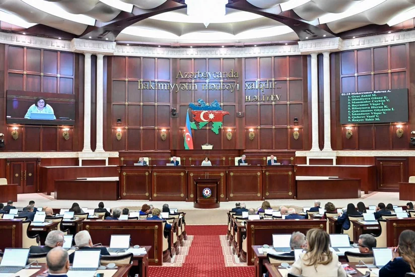 Parlamentin Hesablayıcı və İntizam komissiyaları yenidən formalaşdırılıb