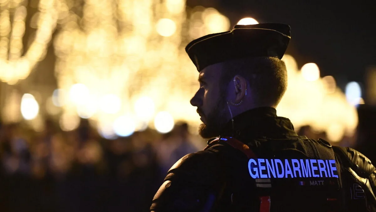 Fransada Yeni il gecəsi asayişin qorunmasına 90 min polis cəlb olunacaq