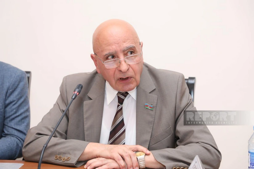 Расим Мусабеков награжден орденом Шараф