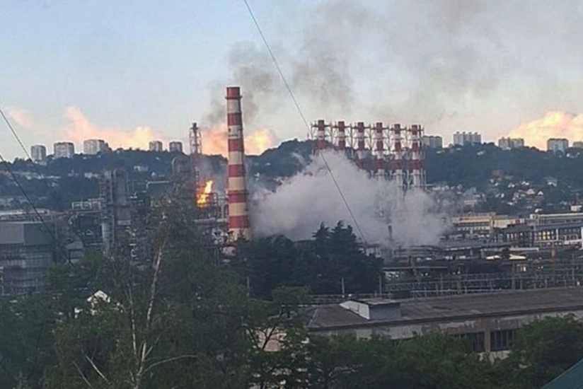Ukrayna Rusiyada neft emalı zavodu və terminalına dronlarla zərbələr endirib