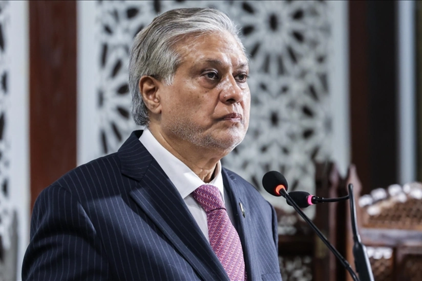 Pakistan XİN başçısı Pekinə yola düşüb