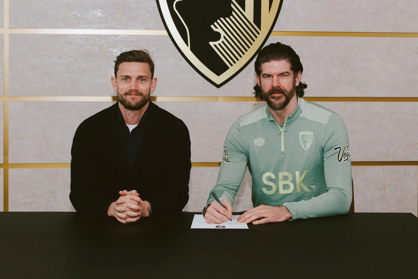 Goalkeeper Fraser Forster joins Bournemouth on six-month deal