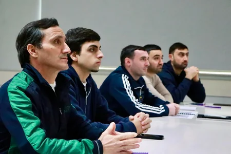 Voleybol hakimliyinə yeni cəlb olunan şəxslər üçün növbəti seminar keçirilib
